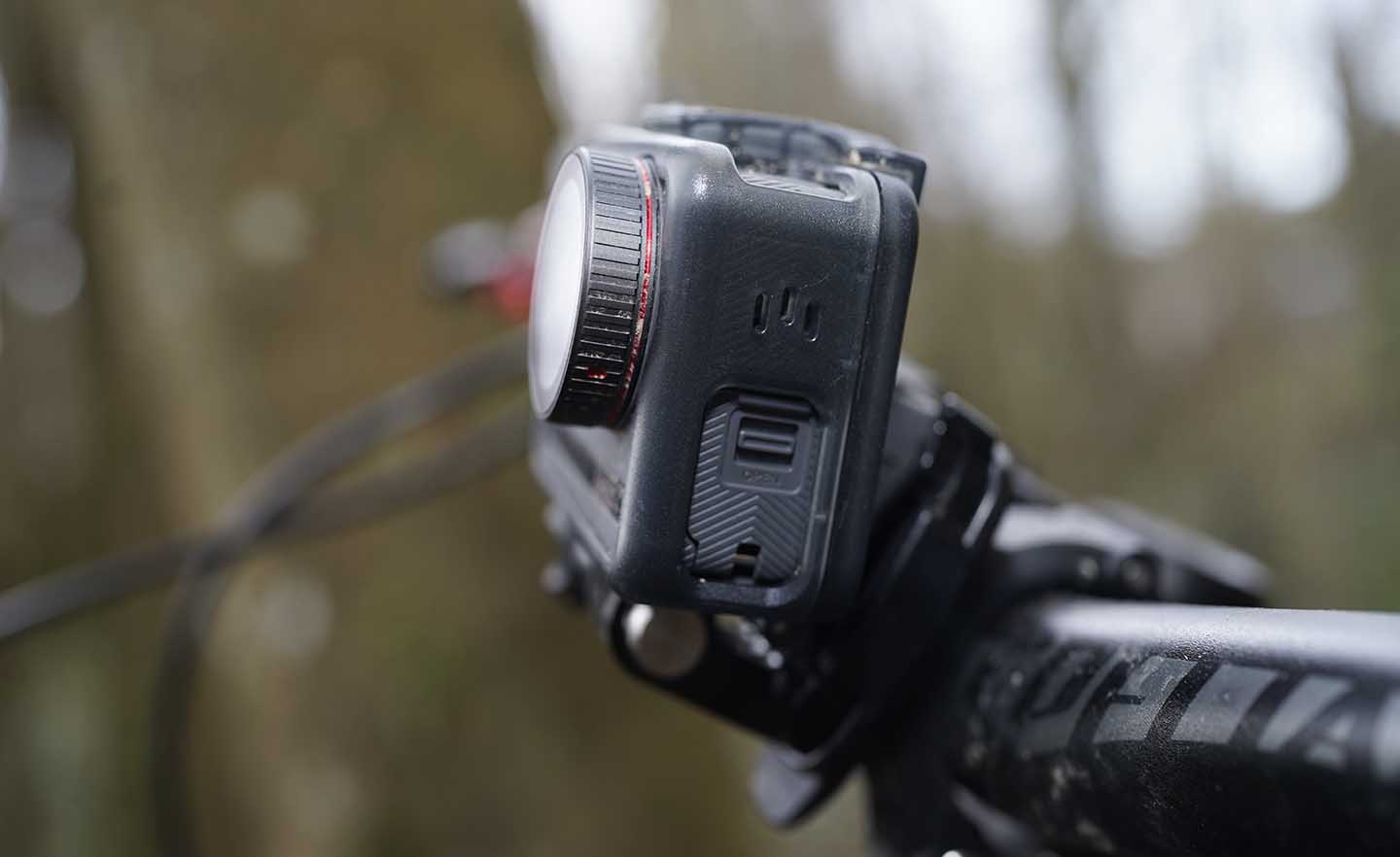 AKASO Brave 8 review