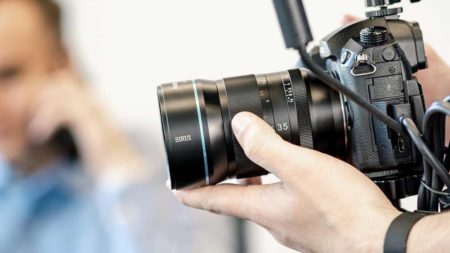 Sirui to crowdfund 35mm f/1.8 1.33x anamorphic lens