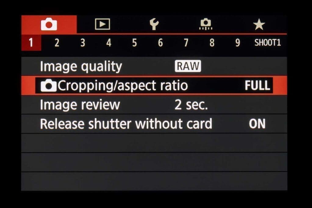 Canon EF to RF mount adapter: automatic crop setup