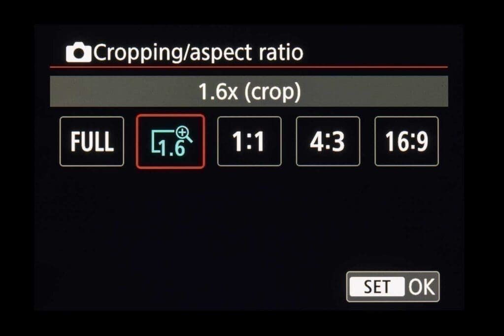 Canon EF to RF mount adapter: automatic crop