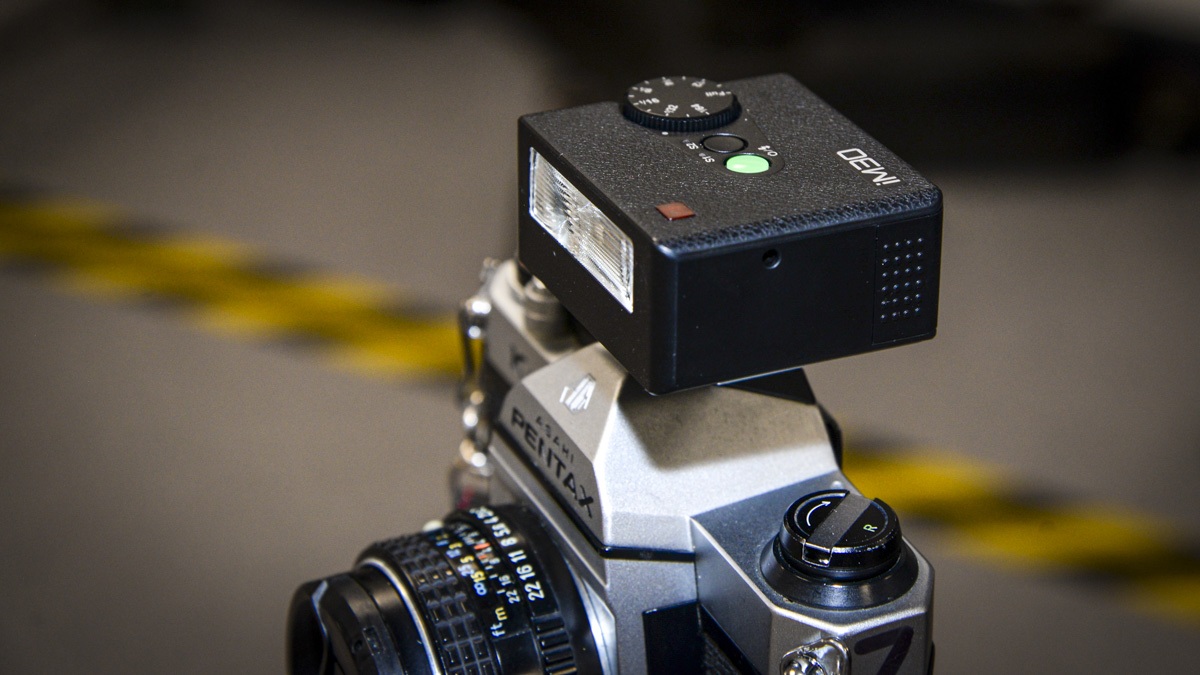 Godox iM30 flash review