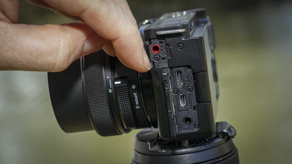 Sony ZV-E10