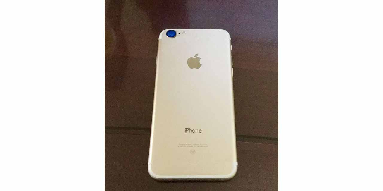 iPhone 7 camera to feature bigger camera, leaked photos suggest