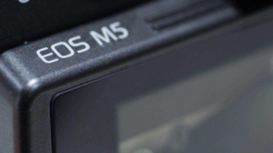 Canon vs Nikon how to choose the best DSLR for you Camera Jabber