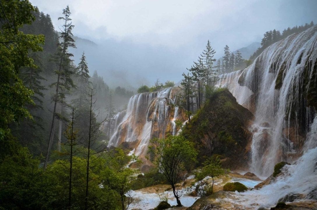 How to plan and set up your camera to photograph waterfalls