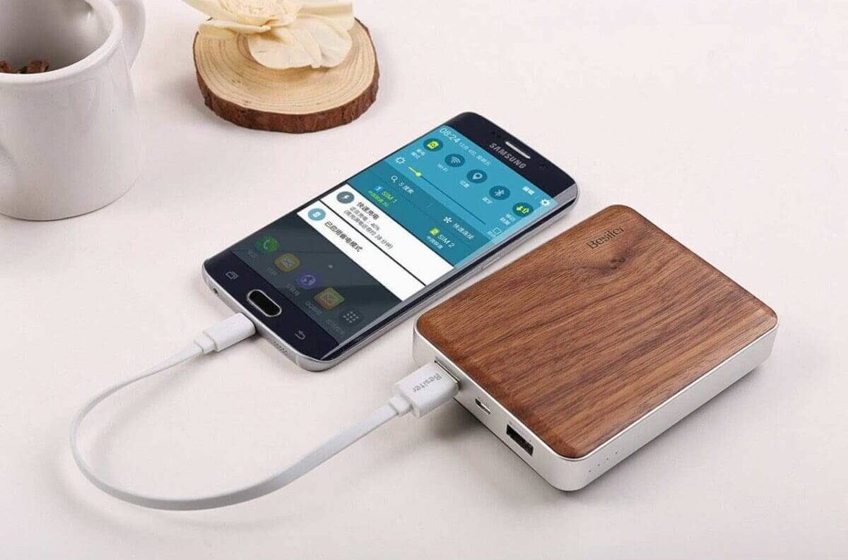 Kavson Besiter Lightning promises to charge your camera phone 75% faster