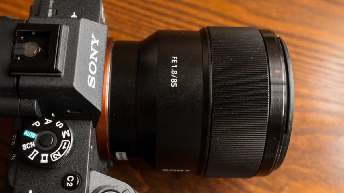 Hands-on Sony FE 85mm F1.8 review - Camera Jabber