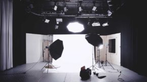5 studio lighting techniques photographers can live by