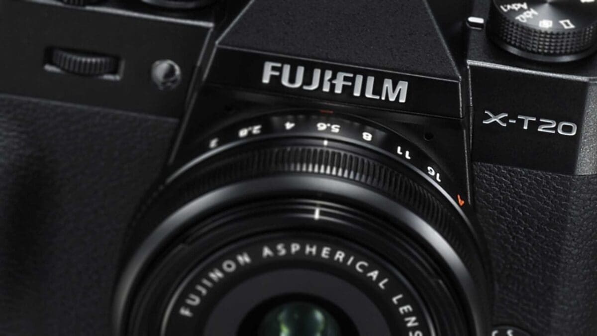 Fuji X-T20 firmware update to add faster AF tracking, touchscreen enhancements