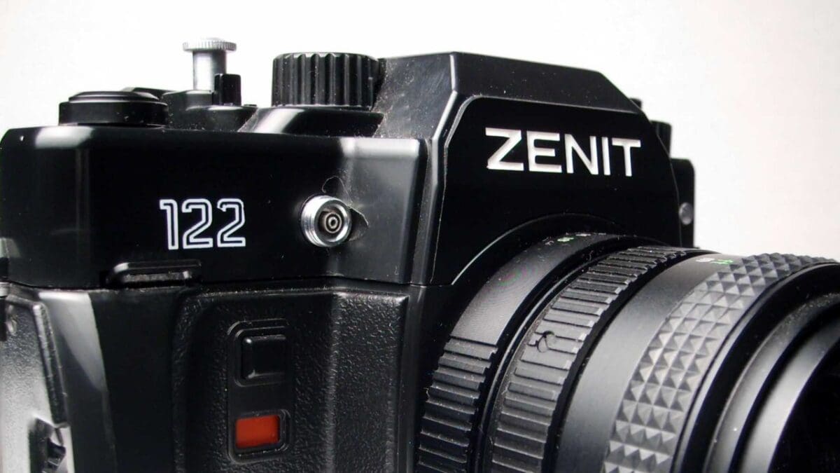Zenit to release full-frame mirrorless camera in 2018