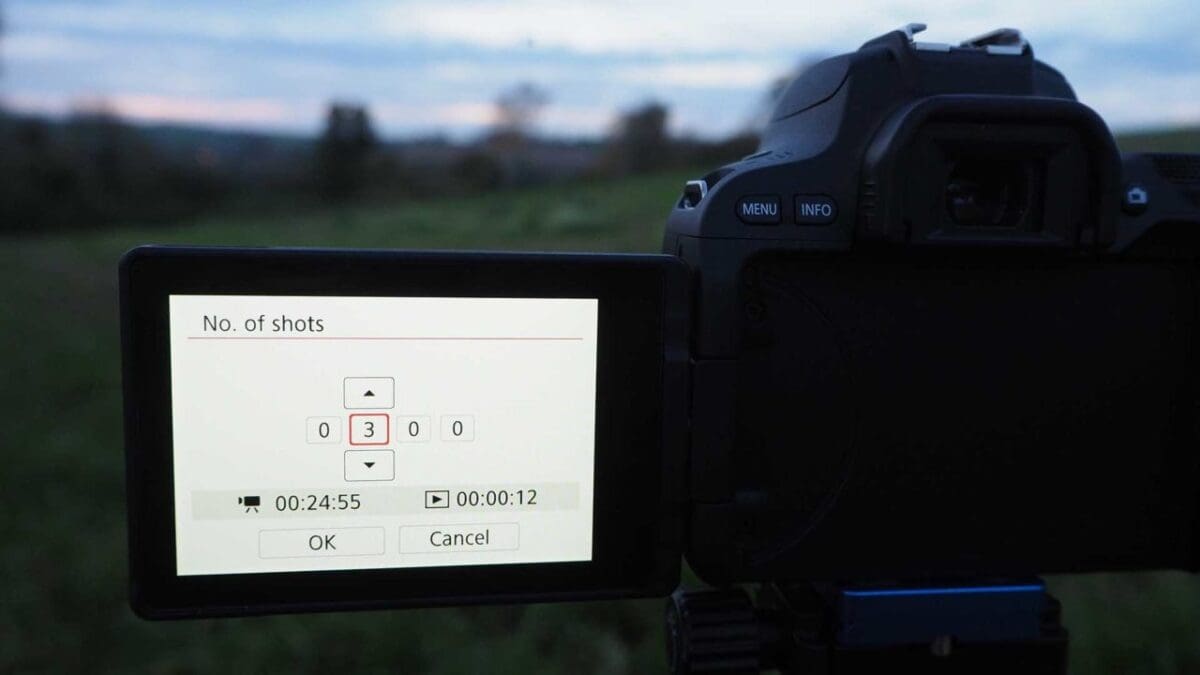 How to set up a timelapse on the Canon EOS 200D / Rebel SL2: set the number of shots