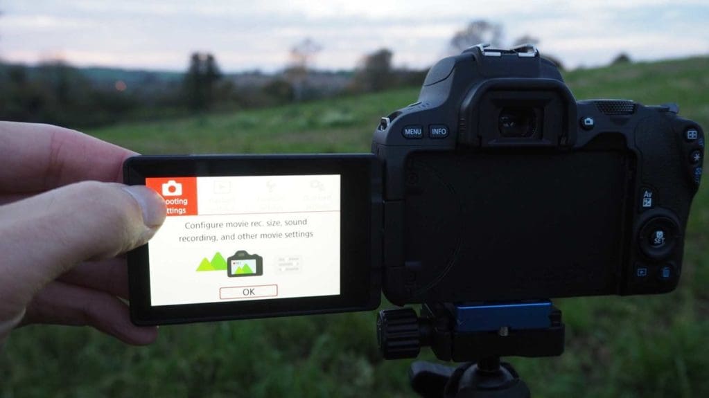 How to set up a timelapse on the Canon EOS 200D / Rebel SL2: shooting settings