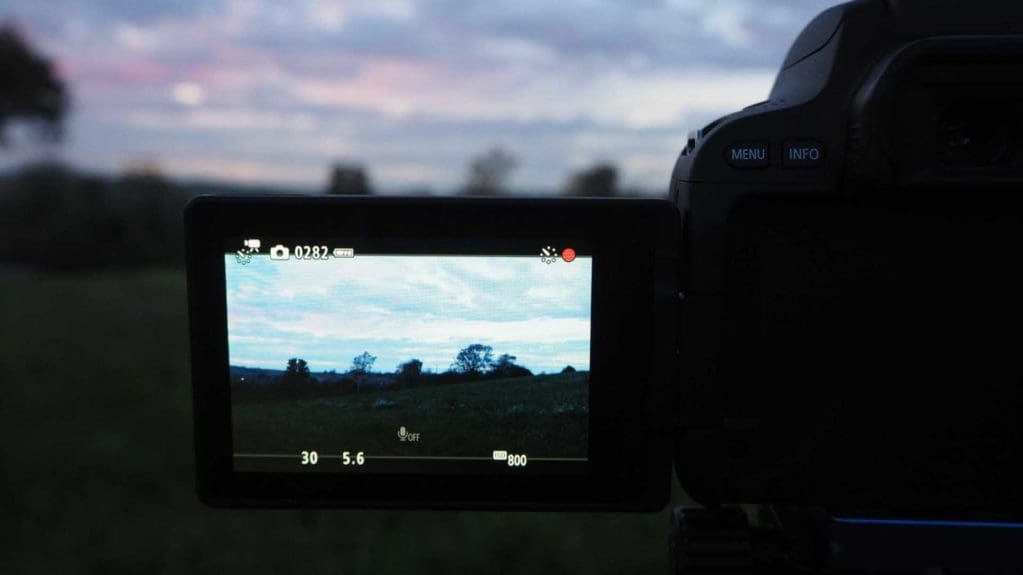How to set up a timelapse on the Canon EOS 200D / Rebel SL2: live view screen