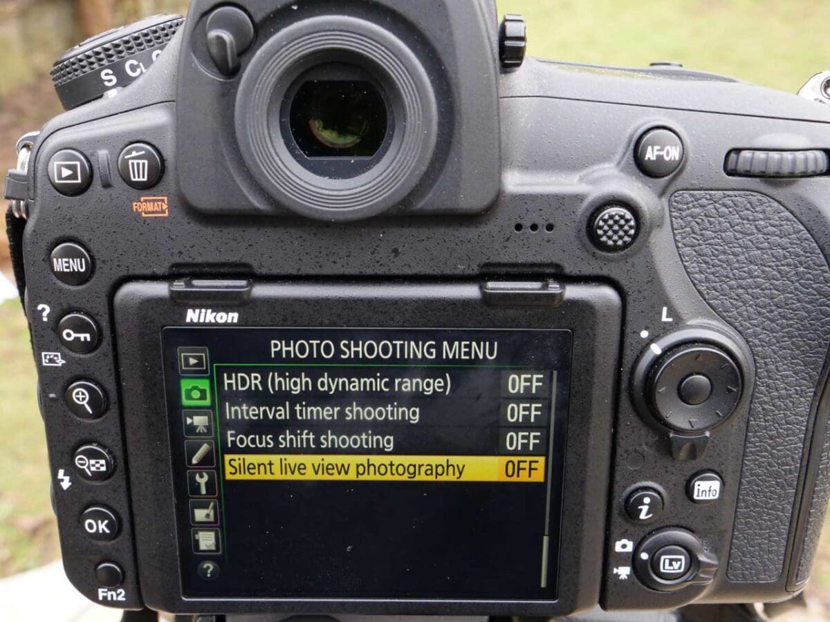 How to set the quiet shutter on the Nikon D850