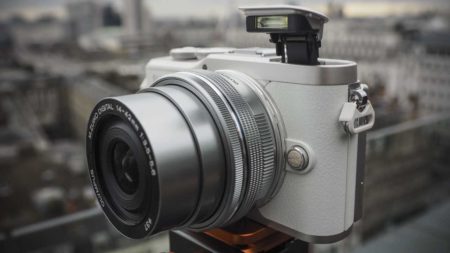 Olympus E-PL9 hands-on review