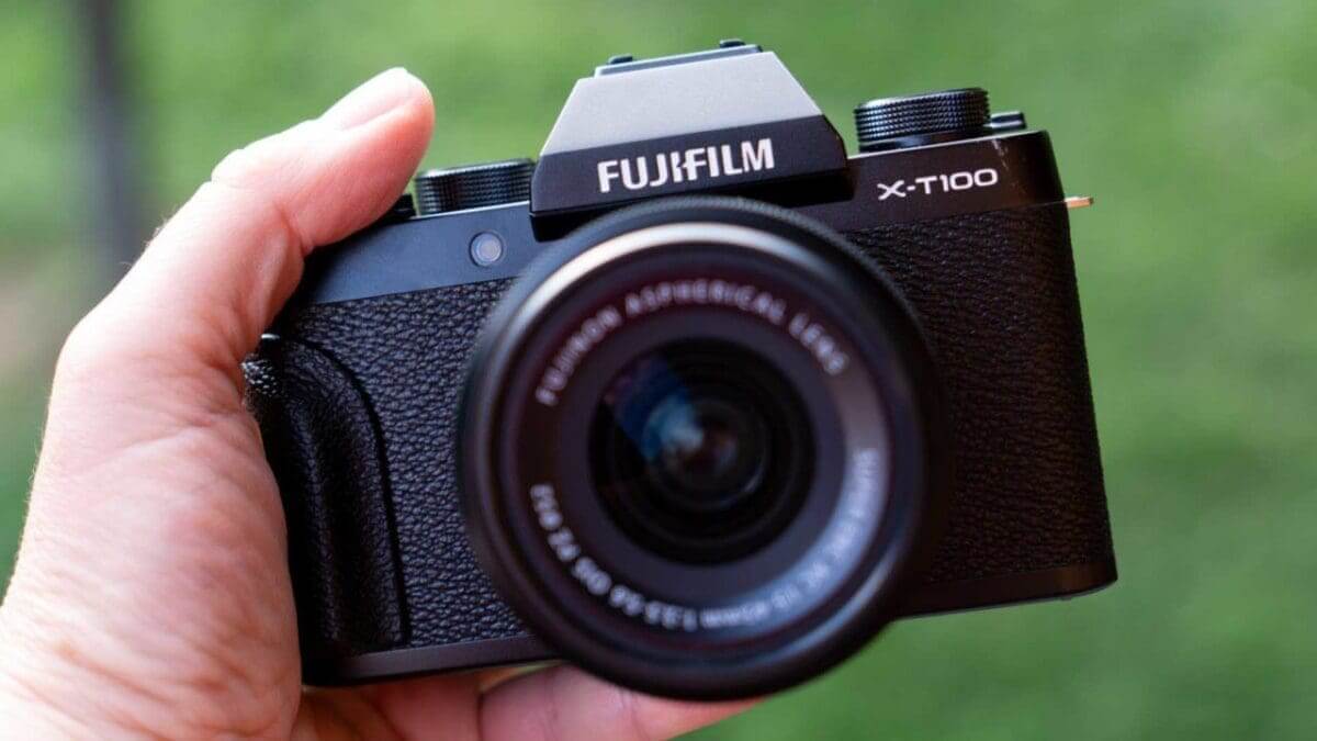 fujifilm xt100 features