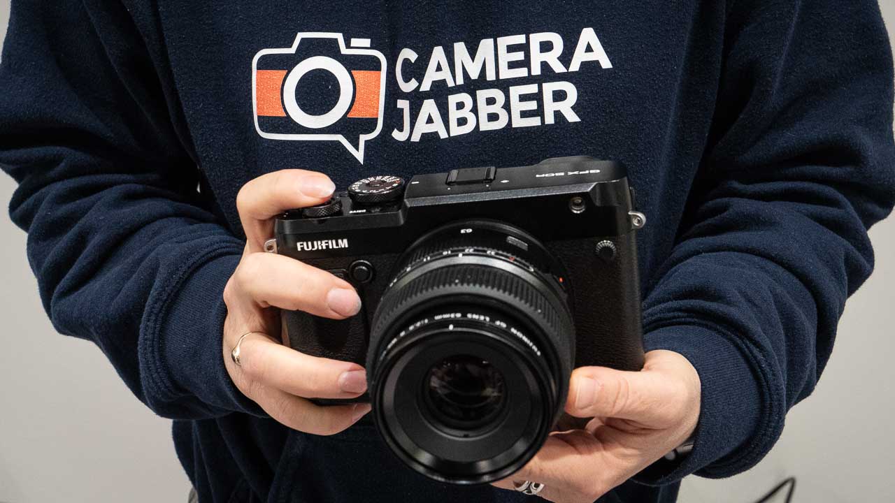 Blij bekennen Super goed Fujifilm GFX 50R review - Camera Jabber