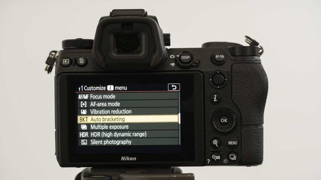 How do you customise the Nikon Z 6 and Z 7?