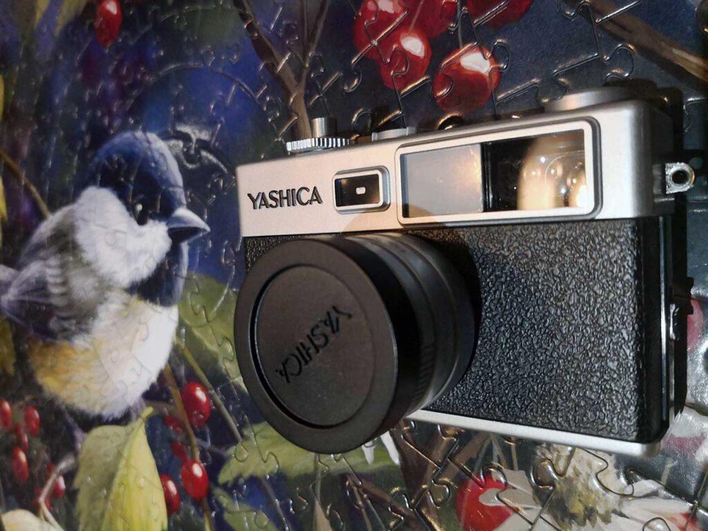 Yashica digiFilm camera Y35 review