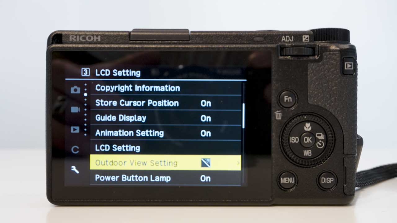 Ricoh to fix loose control pads on GR III in Japan, Korea