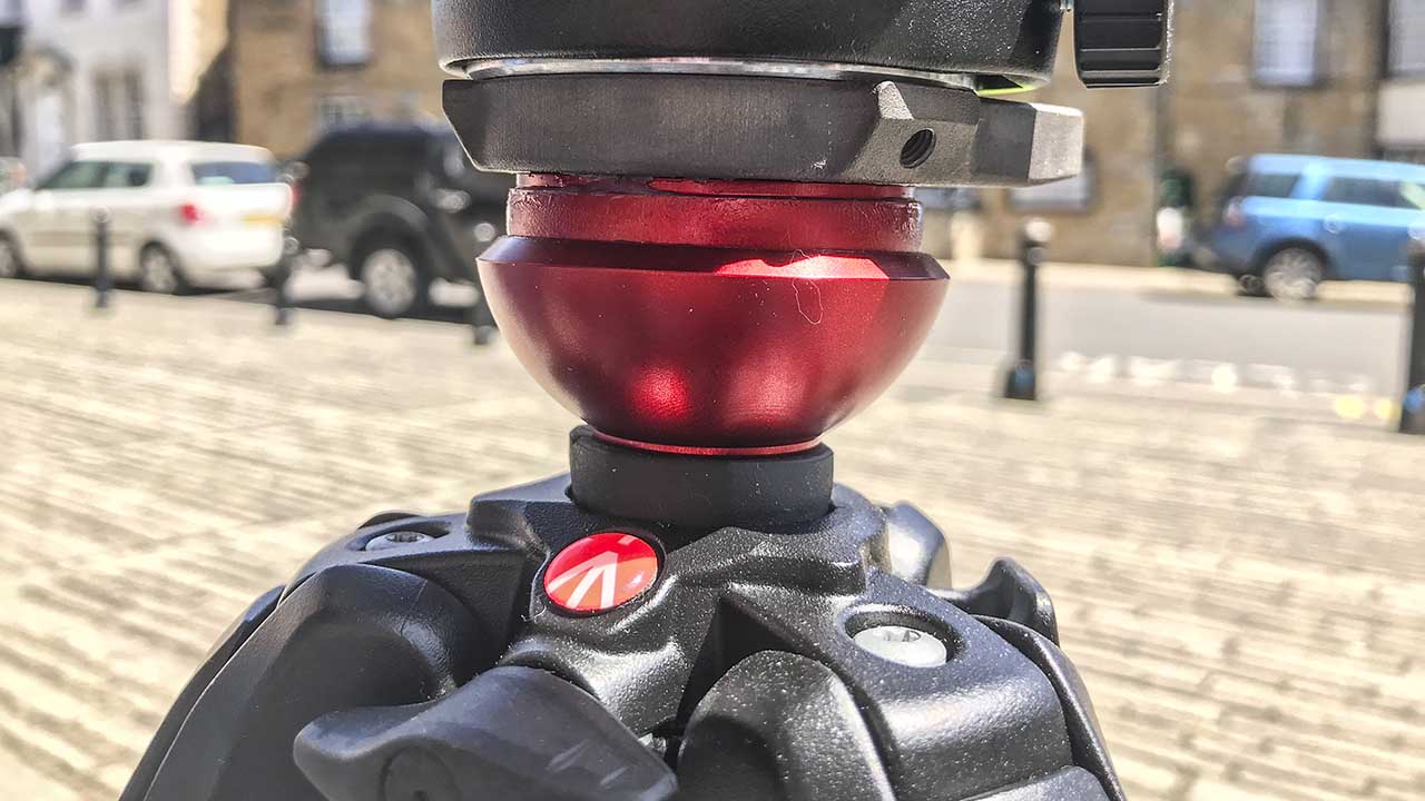 Manfrotto 190X Video Review