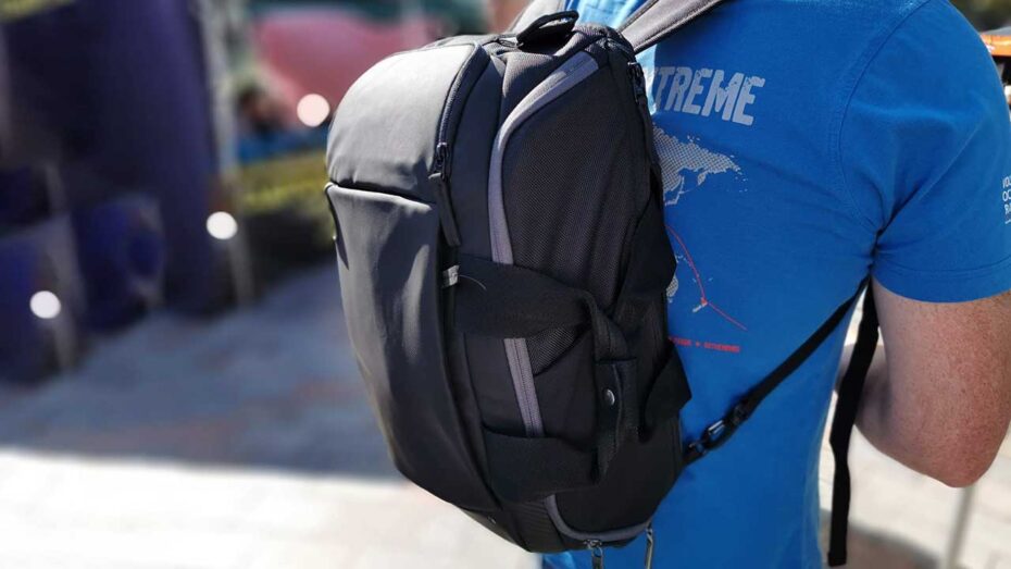 Manfrotto Advanced2 Hybrid Backpack review Camera Jabber