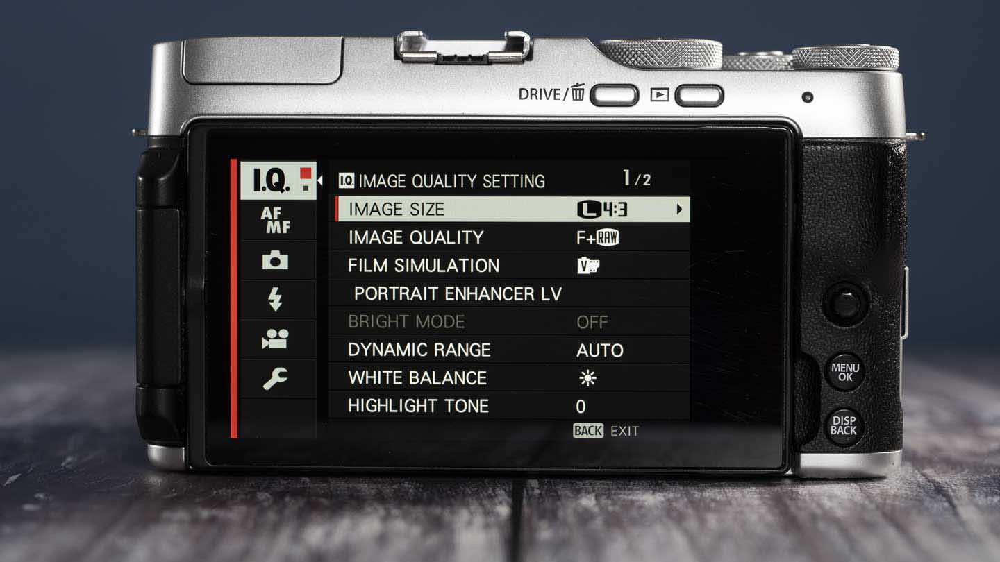 Fujifilm X-A7 review