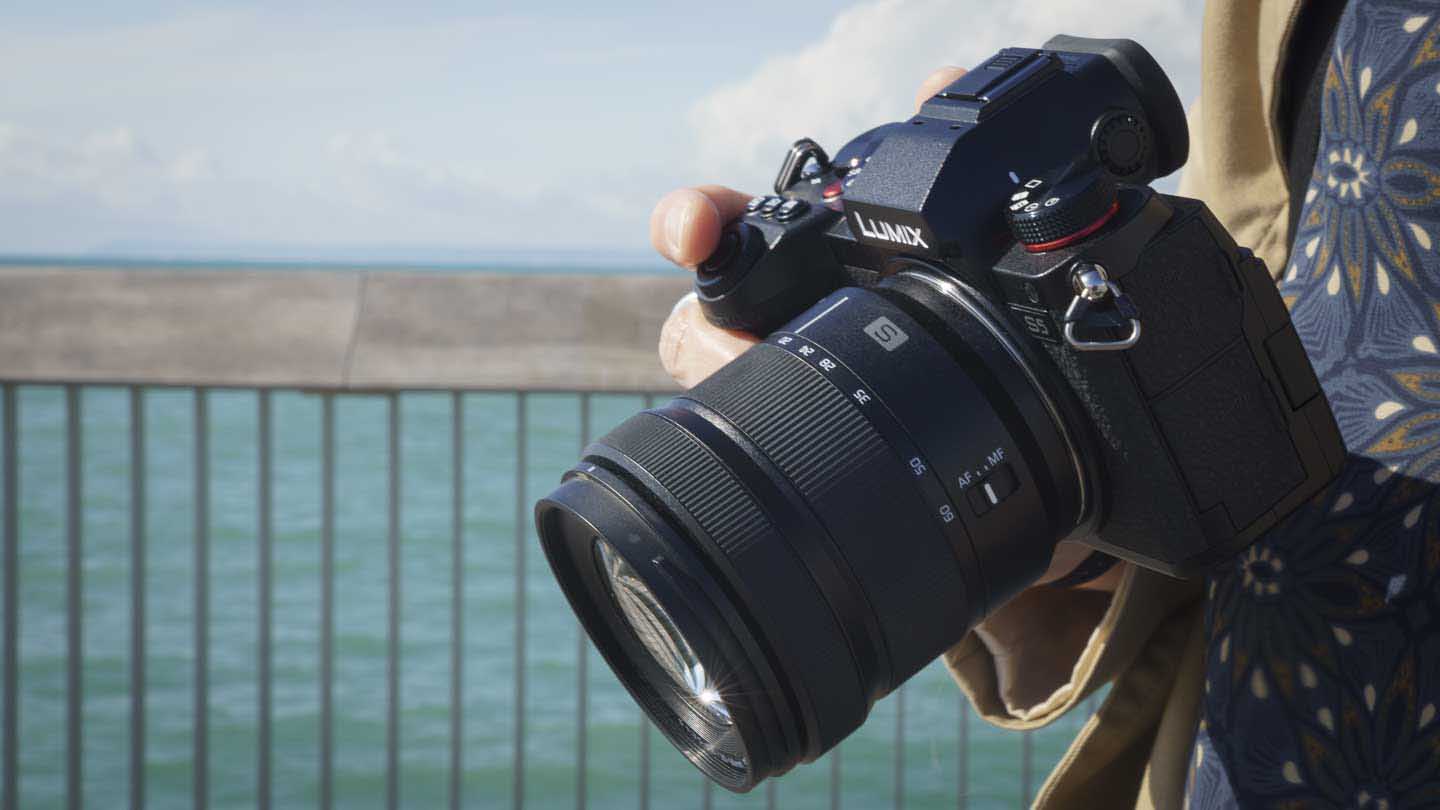 Panasonic LUMIX S5 Review and Sample Footage