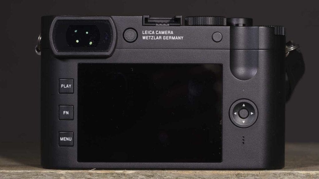 Leica Q2 Monochrom review