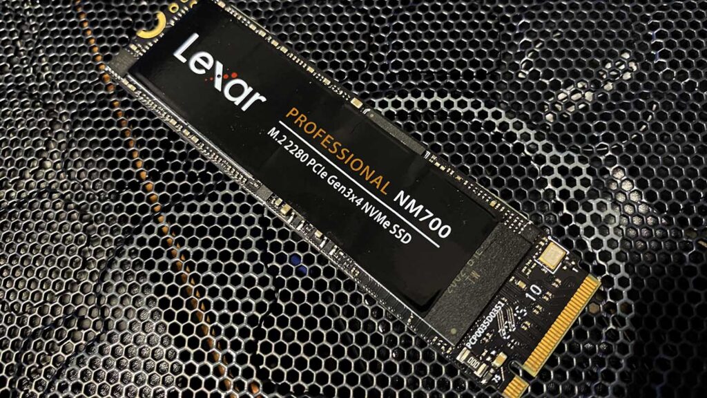 Lexar NM700 M.2 NVMe SSD review