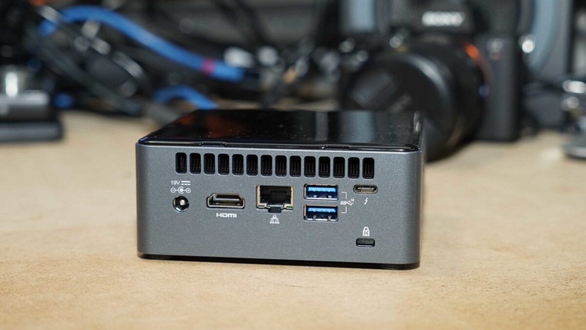Intel NUC 10 Performance mini PC