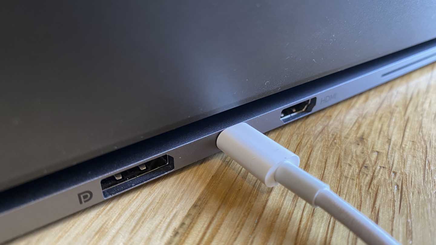 LINEDOCK 16" Review