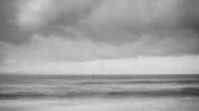 How to shoot a minimalist black and white daytime long exposure