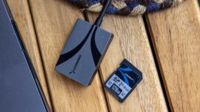 SABRENT Thunderbolt 3 & USB 3 to CFexpress card reader