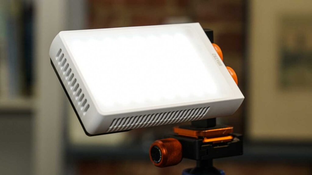 Zhiyun FIVERAY M40 Review