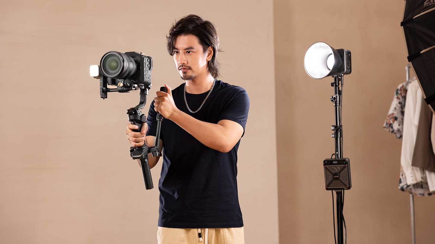 ZHIYUN CRANE 4