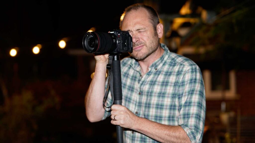 3 Legged Thing lance