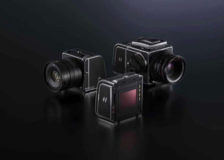 Hasselblad launches 907X, CFV 100C modula medium format camera