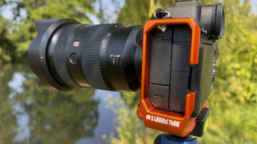 3 Legged Thing Arnie