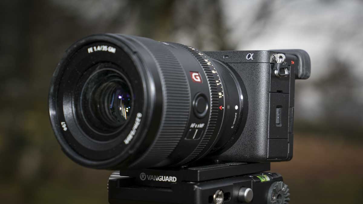 Sony A6700