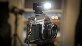 Godox iM30 flash review