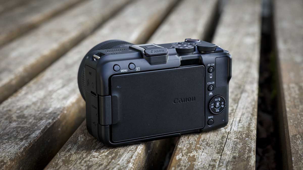 Canon EOS R50V