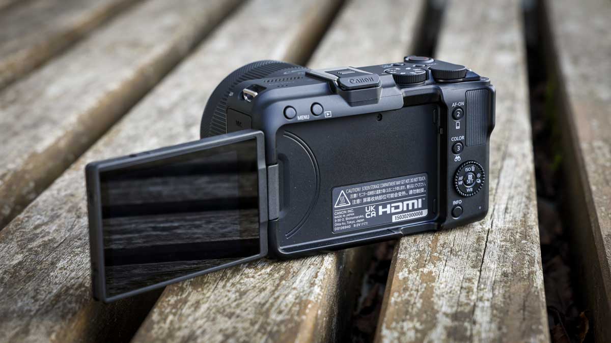 Canon EOS R50V