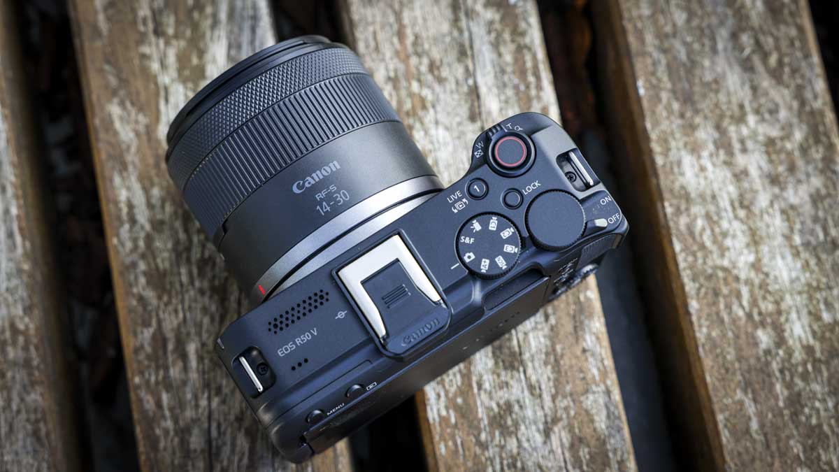 Canon EOS R50V