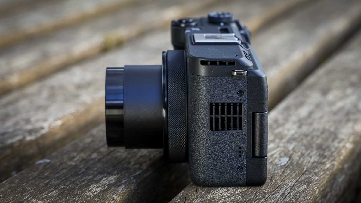 Canon PowerShot V1