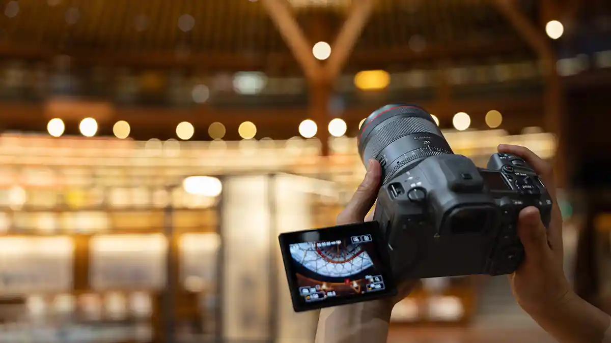 Canon RF 20mm