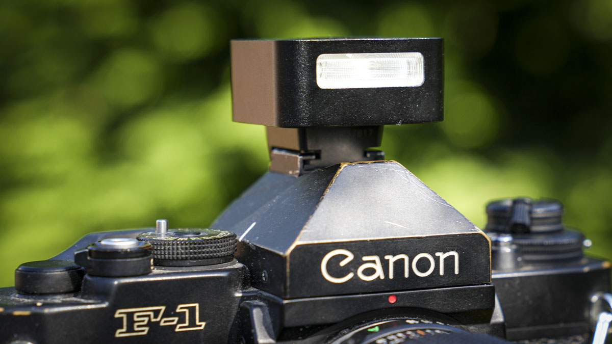 Zeniko ZF08 Mini Camera Flash