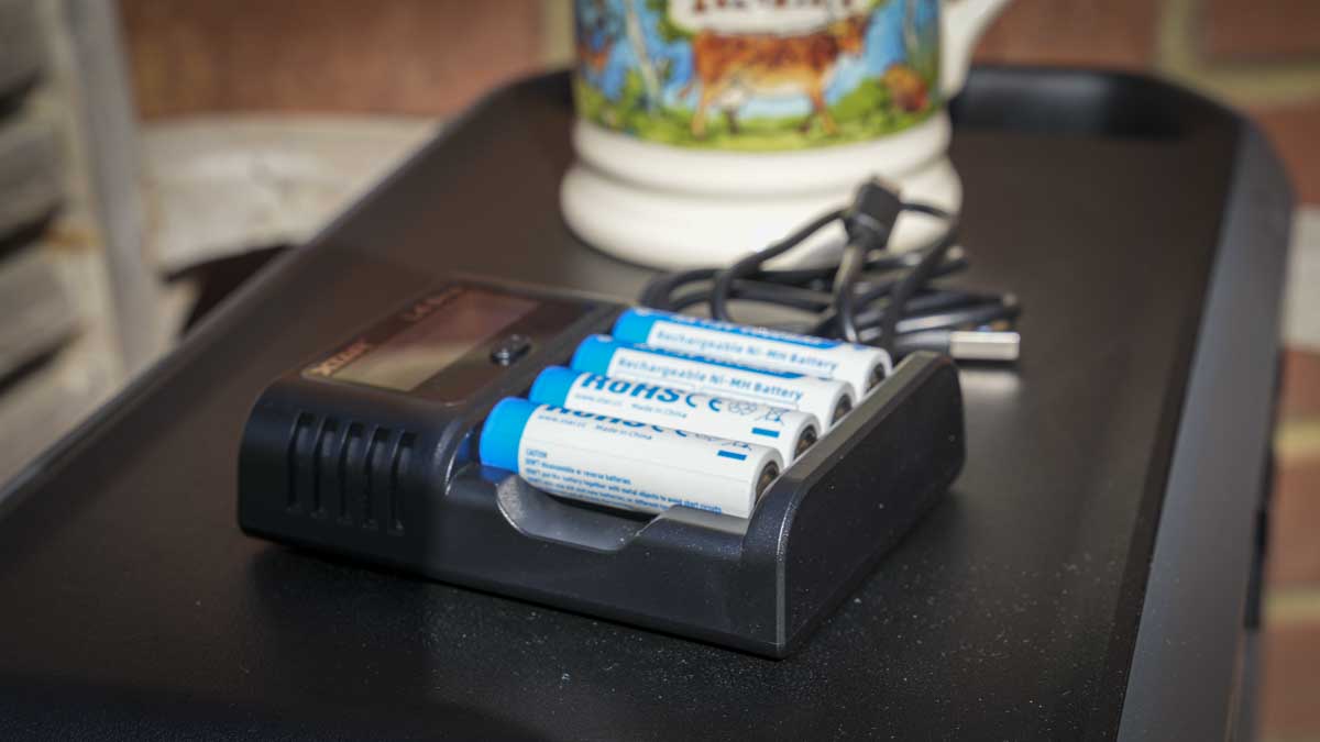 XTAR VC4 Multifunctional Charger