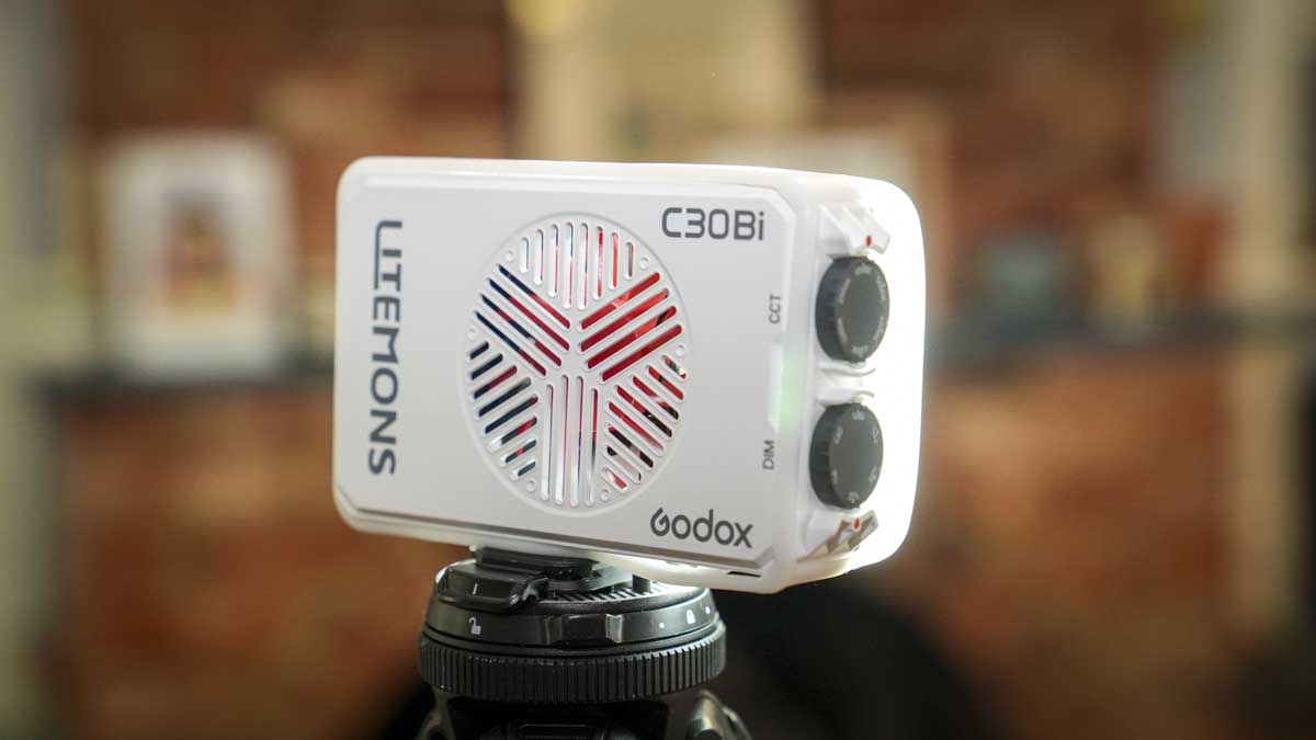 Godox Litemon C30Bi review