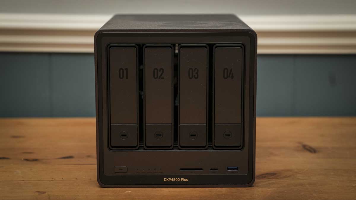 UGREEN DXP4800 Plus review